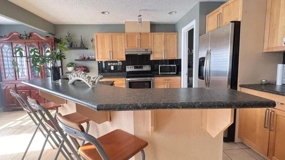 Monthly Accommodation Edmonton Londondery, Pilot Sound, Mcconachie Area Luaran gambar
